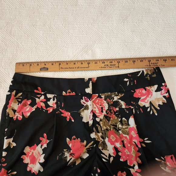 Ann Taylor Loft floral flowy pants - Picture 13 of 16
